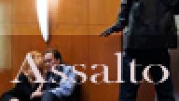 BANCRIA DO SANTANDER TEM DINAMITE AMARRADA AO CORPO DURANTE ASSALTO A AGNCIA