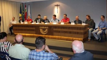 ENTIDADES DISCUTEM RELAES TRABALHISTAS DURANTE AUDINCIA PBLICA EM RIO DO SUL
