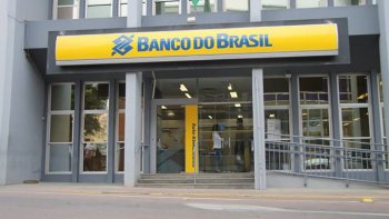 BANCO  ARROMBADO NO CENTRO DE RIO DO SUL
