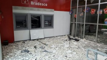 AGNCIA DO BANCO BRADESCO  EXPLODIDA EM IBIRAMA