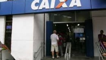 COBRADA, CAIXA DIZ QUE PAGAR ADICIONAL DE 100% POR SBADOS