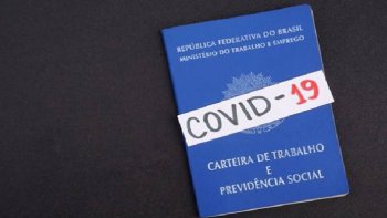 FUNCIONRIA FOI DEMITIDA POR JUSTA CAUSA POR TER SE RECUSADO A TOMAR A VACINA CONTRA A COVID-19