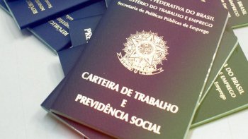 PARLAMENTARES LANAM FRENTE CONTRRIA  REFORMA DA PREVIDNCIA PROPOSTA PELO GOVERNO