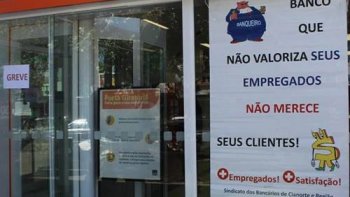 BANCRIOS ENTRAM  EM GREVE POR TEMPO INDETERMINADO