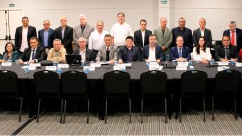 CONTEC PRESSIONA POR GANHO REAL E PARTICIPA��O MAIOR NOS LUCROS DOS BANCOS 