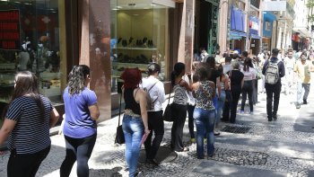 EMPREGO INFORMAL TIRA FORA DA RETOMADA