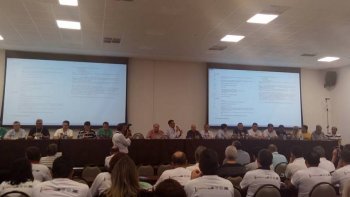 DIRIGENTES SINDICAIS DO SEEB RIO DO SUL E DA FEEB SC PARTICIPAM DO ENCONTRO NACIONAL DE BANCRIOS