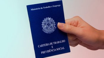 REFORMA TRABALHISTA NO CRIA NOVAS VAGAS E DEFENSORES CULPAM CRISE