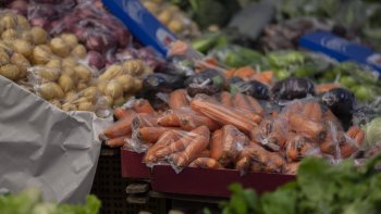 PREOS CAEM PARA FAMLIAS POBRES E SOBEM PARA OS RICOS