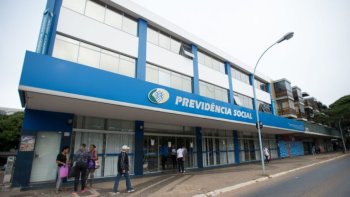 JUSTIA FEDERAL LIBERA R$ 2,4 BILHES PARA APOSENTADOS DO INSS
