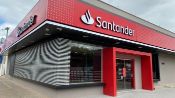 LUCRO DO SANTANDER SOBE 34,3% E VAI A R$ 3,6 BILHES NO TERCEIRO TRIMESTRE