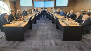 PROPOSTA DE AUMENTO NA CONTRIBUIO DOS ASSOCIADOS  CASSI  RECUSADA   