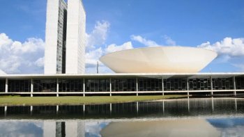 PLP 84/2015 PROPE MUDANAS NA GOVERNANA DE FUNDOS DE PENSO