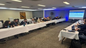 MESA CONTEC/CAIXA REGISTRA AVANOS IMPORTANTES, MAS IMPASSES SOBRE TETO E 13 MENSALIDADE CONTINUAM