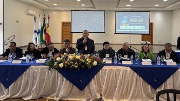 XVI ENCONTRO DOS BANC�RIOS EM MARING� DEFINE BANDEIRAS DE LUTA DO SUL DA CAMPANHA SALARIAL/2026.