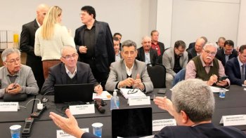 FENABAN RESISTE A REIVINDICA��ES E CONTEC COBRA AVAN�OS