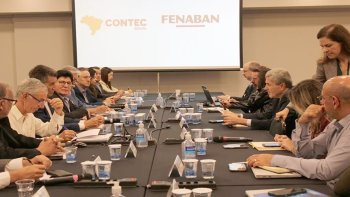 FENABAN ABANDONA REAJUSTE ESCALONADO E CONGELAMENTO DO PISO.