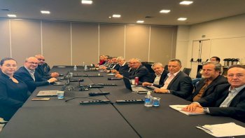 NEGOCIA��O COM O BB AVAN�A EM PAUTAS PARA PCDS, MAS LISTA DE PEND�NCIAS CONTINUA LONGA