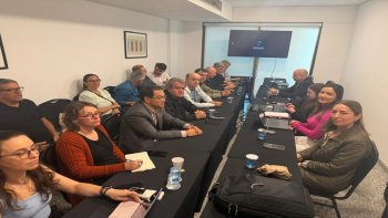 CAIXA APRESENTA PROPOSTA FINAL PARA SA�DE CAIXA E AVAN�A EM OUTRAS NEGOCIA��ES