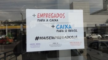  MOBILIZAO NAS AGENCIAS DA CAIXA POR MAIS BANCRIOS E  MENOS FILAS 