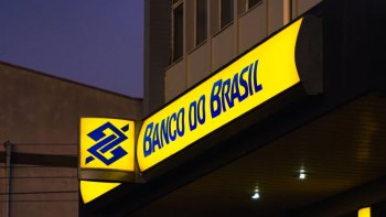 NEGOCIA��O COM BANCO DO BRASIL GARANTE B�NUS DE R$ 3 MIL PARA CERCA DE 71,5 MIL FUNCION�RIOS