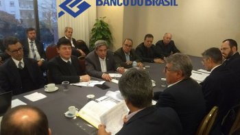 EM NEGOCIAO DIA 22.08 BANCO DO BRASIL APRESENTA REDAO DE CLUSULAS DO ACORDO