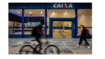 LUCRO DA CAIXA SOBE 71,5%, PARA R$ 4,9 BILHES, NO 1 TRIMESTRE