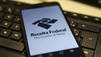 IMPOSTO DE RENDA: 18 MILHES FICARIAM ISENTOS COM CORREO INTEGRAL DA TABELA DO IR, DIZ ESTUDO