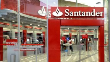 SANTANDER DESRESPEITA NEGOCIAO E ALTERA HORRIO DE AGNCIAS