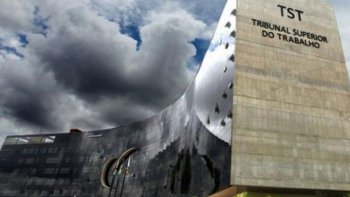 TST FERE O DIREITO LEGTIMO DOS TRABALHADORES